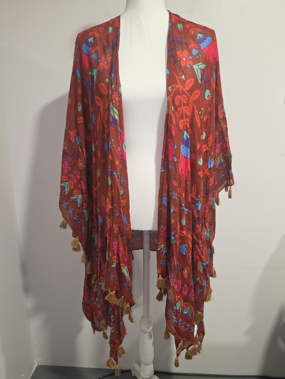 NATURAL LIFE Boho Rust Red Floral Tassel Kimono Blue & Green Accents One Size